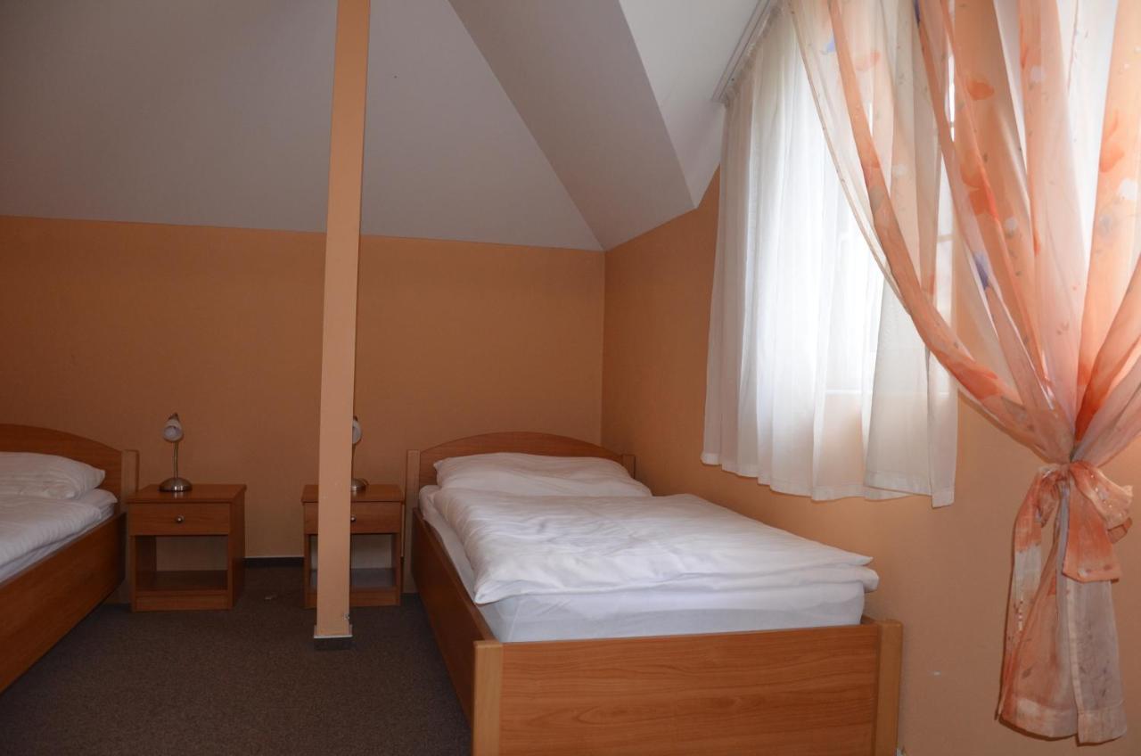 Penzion York Liberec Luaran gambar